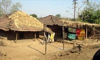 மும்முரம்... தீவிரம்... மொபைல் நெட்வொர்க் கொண்டு வர தீவிரம்...